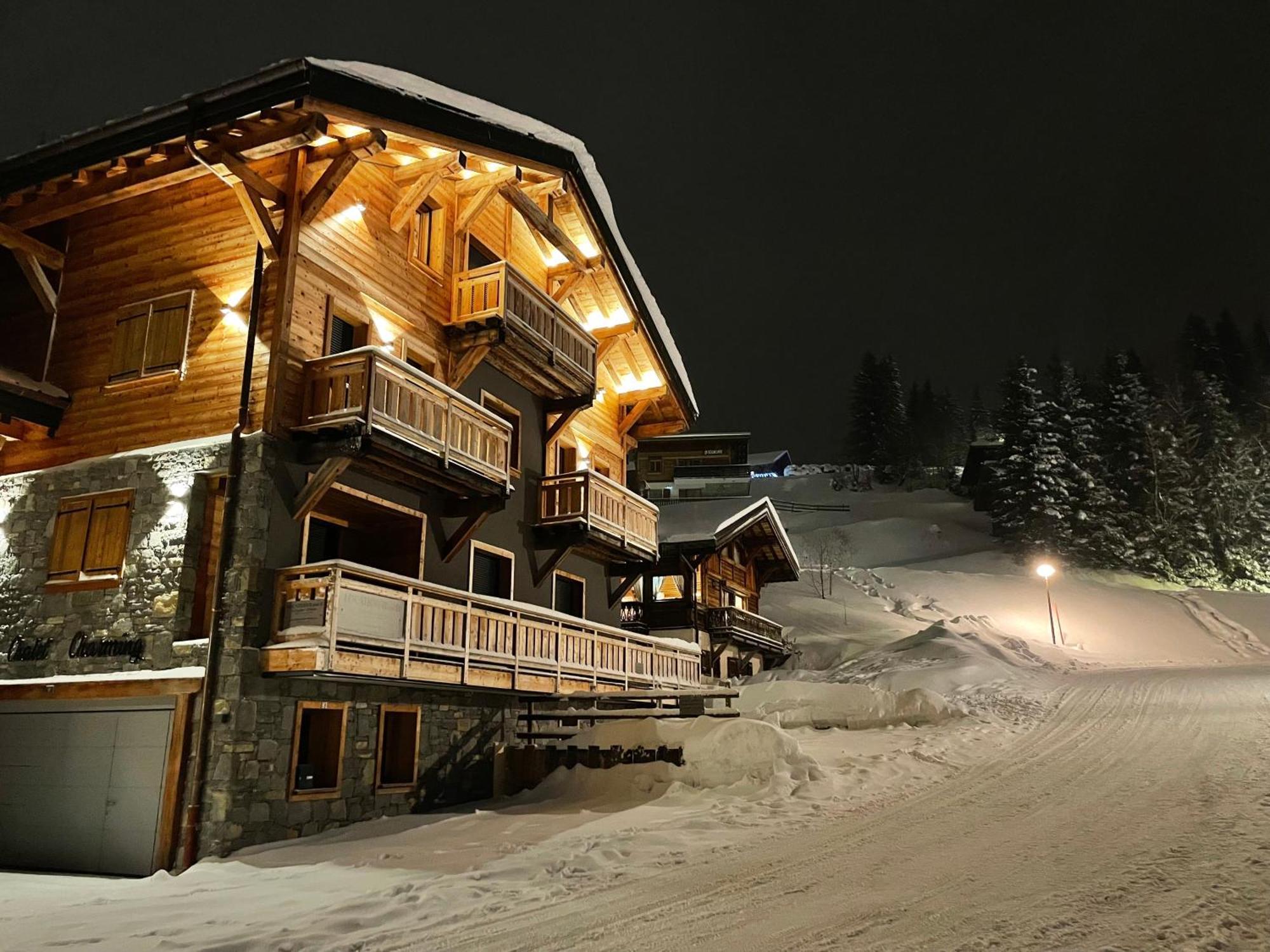 Chalet Charming B And B Les Gets Exteriör bild